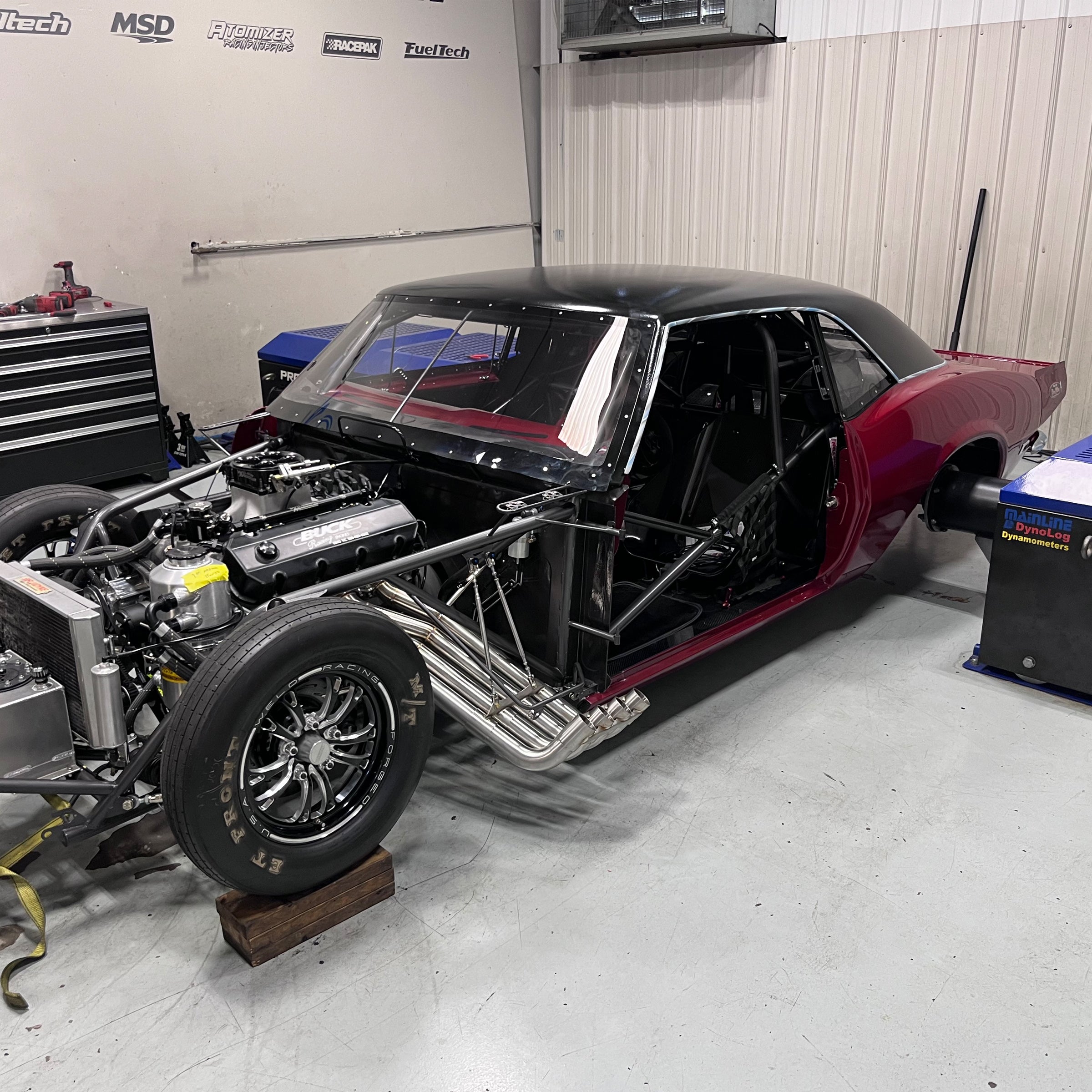 DEPARTMENTS AND SERVICES – Modern Racing