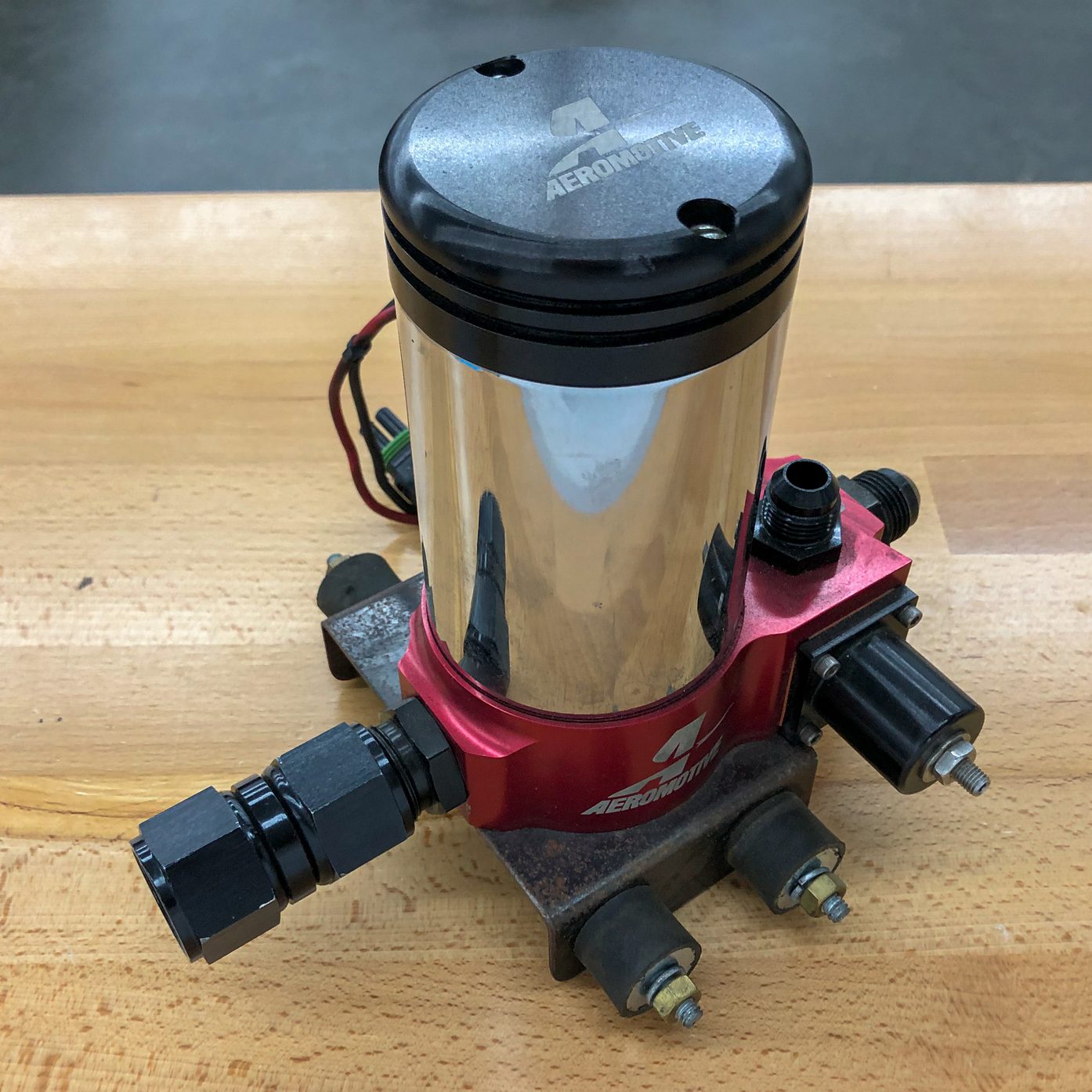 Aeromotive A2000 Carbureted Fuel Pump